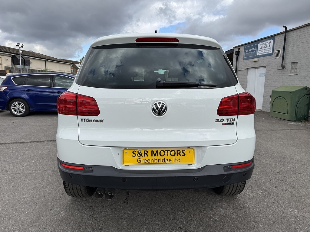 Volkswagen Tiguan Tdi Bluemotion Tech Match Edition White #5