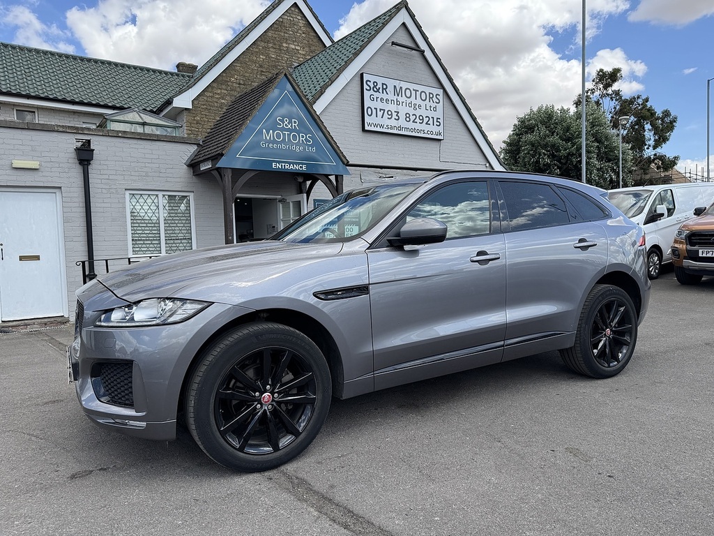 Jaguar F-Pace D180 Chequered Flag Grey #2
