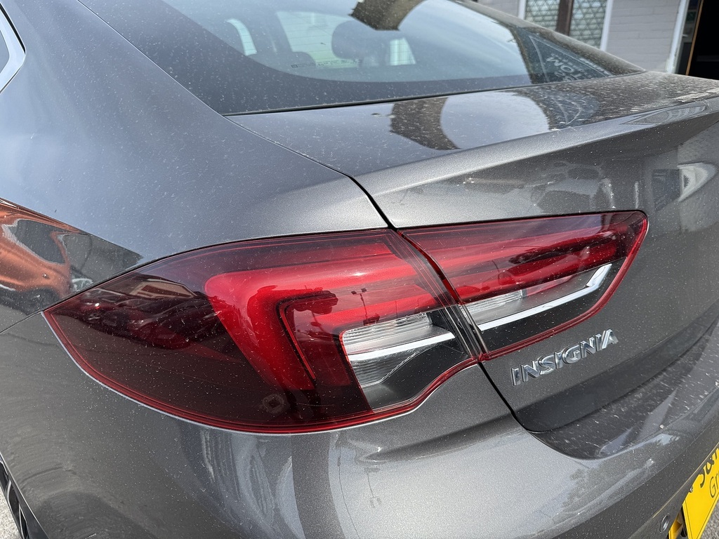 Vauxhall Insignia Vauxhall Grand Spo 1.5 Turbo D Design Silver #10