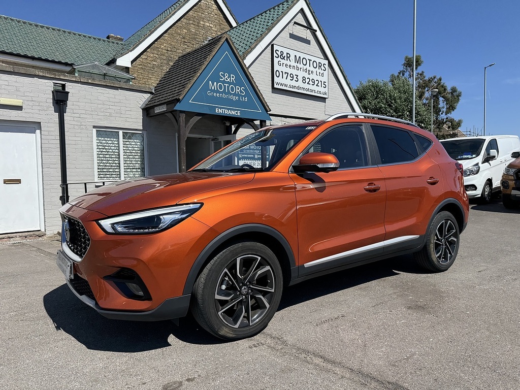 MG ZS Vti-tech Exclusive Orange