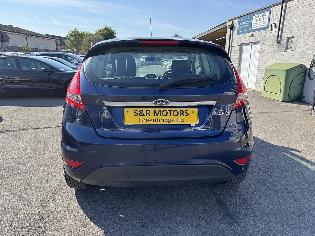 Ford Fiesta Zetec Blue #5