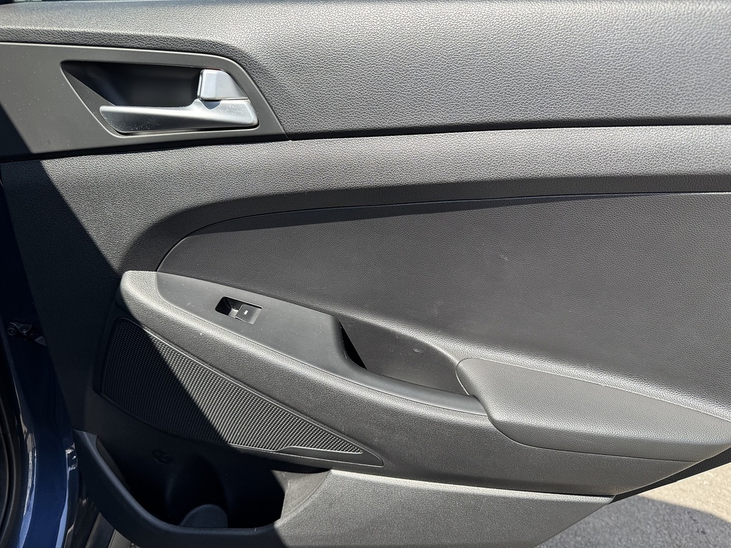 Hyundai Tucson 1.6 Gdi Blue Drive Se Nav 2Wd Black #38
