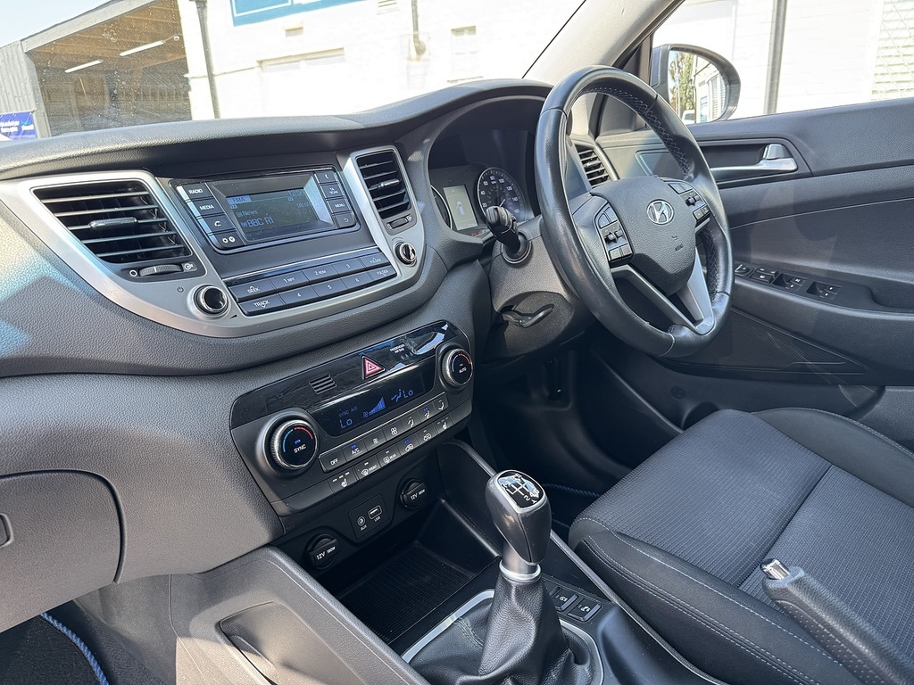 Hyundai Tucson 1.6 Gdi Blue Drive Se Nav 2Wd Black #28
