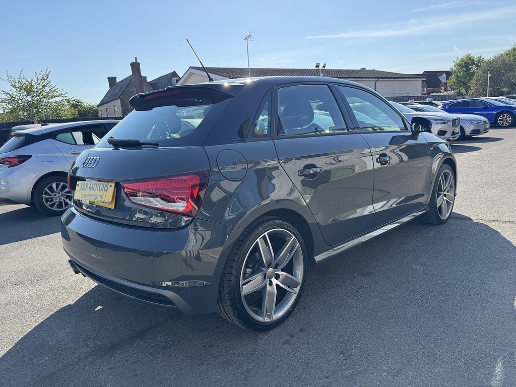 Audi A1 Tfsi S Line Grey #4