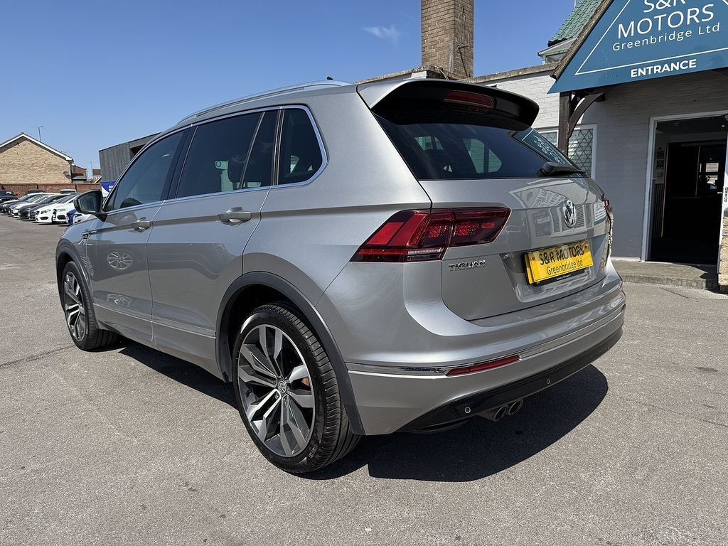 Volkswagen Tiguan Tdi Bluemotion Tech R-line Silver #6
