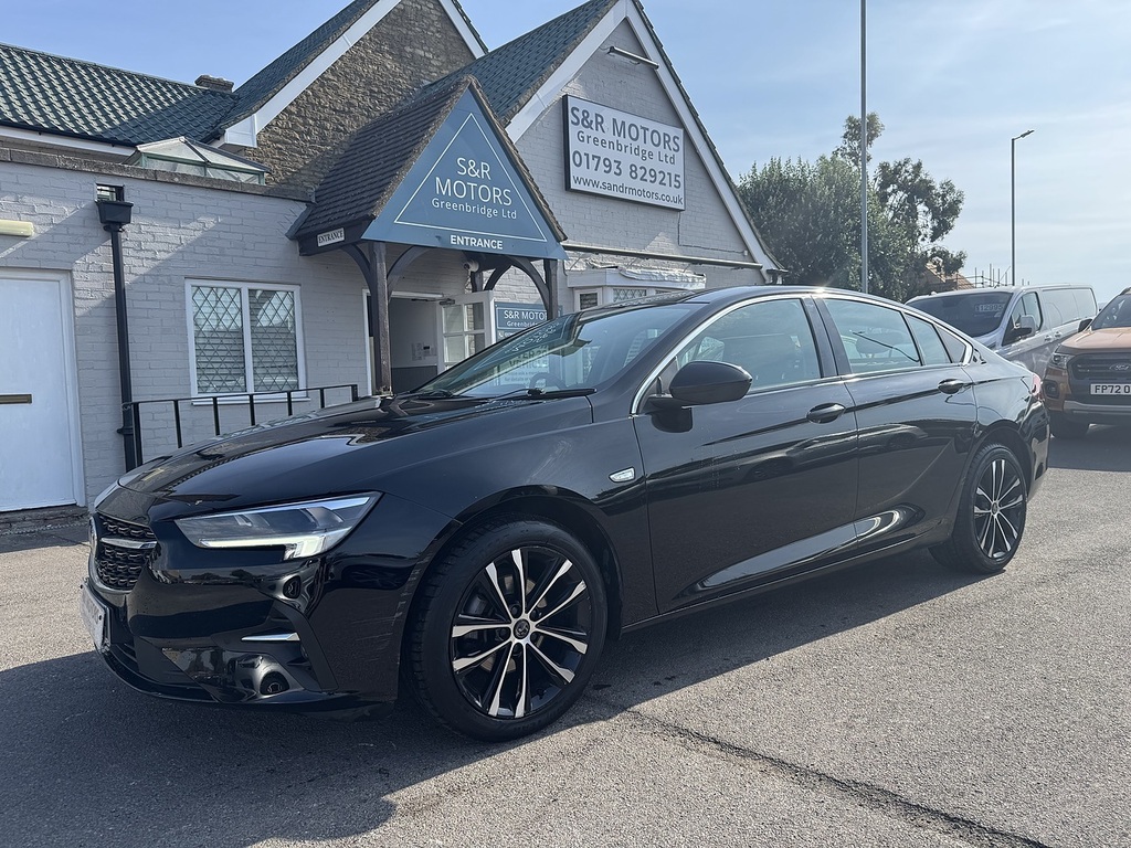 Vauxhall Insignia Turbo D Design Black #2