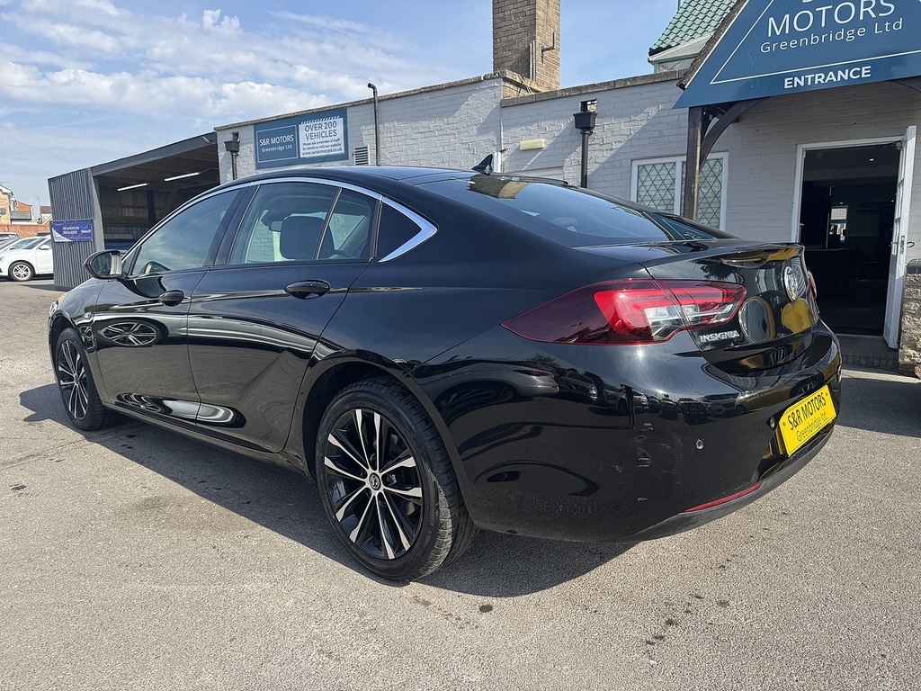 Vauxhall Insignia Turbo D Design Black #6