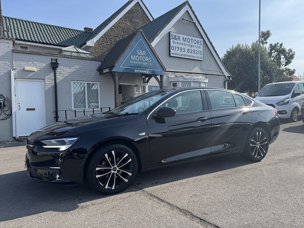 Vauxhall Insignia Turbo D Design Black #3