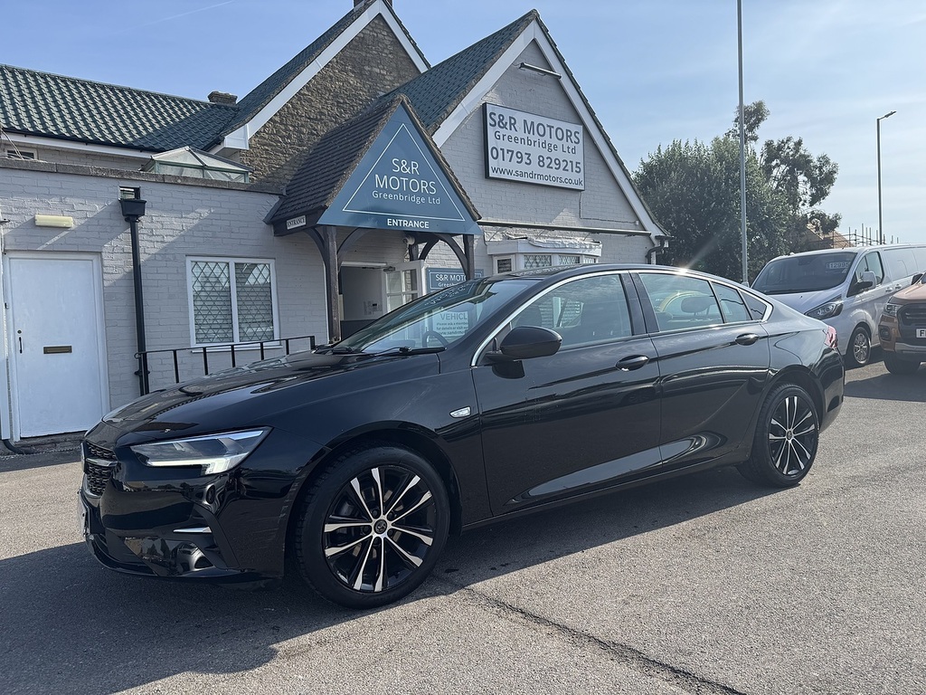 Vauxhall Insignia Turbo D Design Black