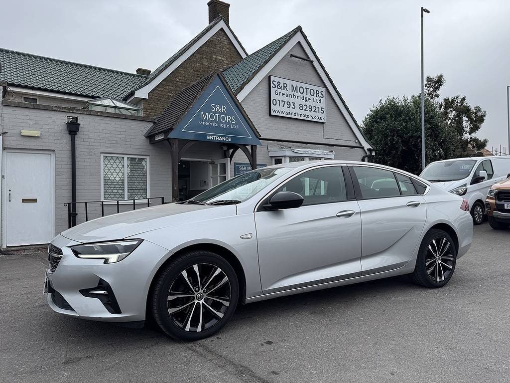 Vauxhall Insignia Turbo D Design Silver #3