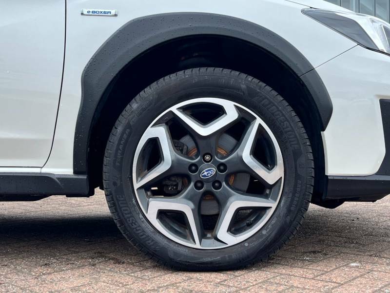 Subaru XV 2.0I E-boxer Se Lineartronic White #5