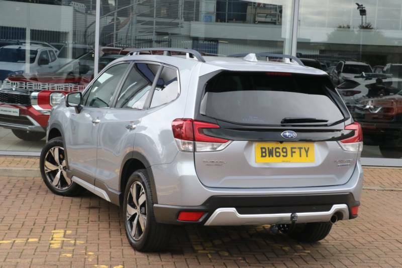 Subaru Forester 2.0I E-boxer Xe Premium Lineartronic Silver #5