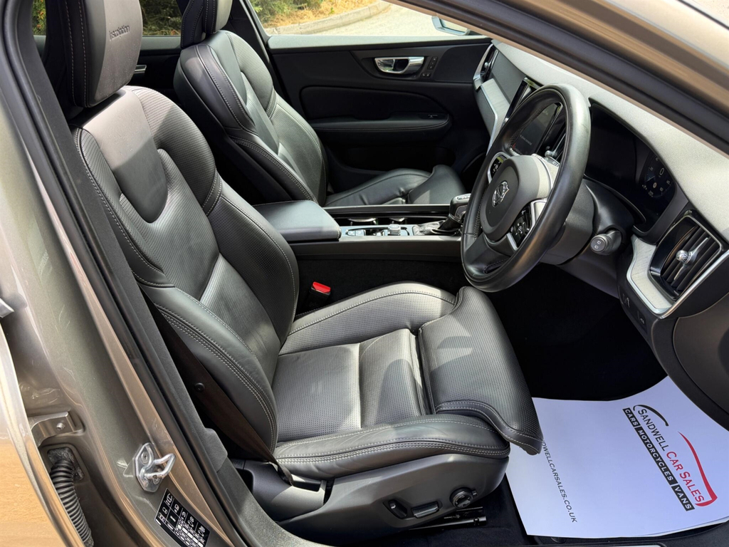 Volvo V60 2.0 D4 Momentum Plus Euro 6 Ss ... 201 Grey #7