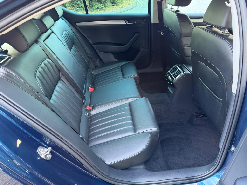 Skoda Superb 2.0 Tdi Laurin Klement Dsg 6Spd 4Wd Euro 6 Grey #9