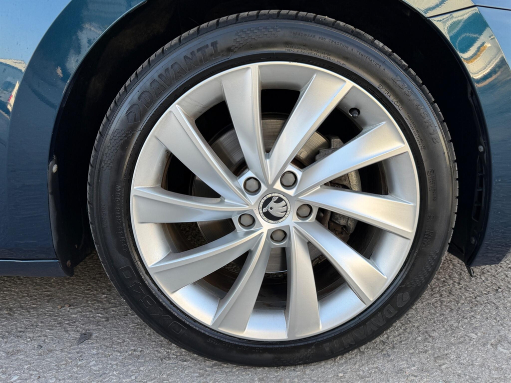 Skoda Superb 2.0 Tdi Laurin Klement Dsg 6Spd 4Wd Euro 6 Grey #34