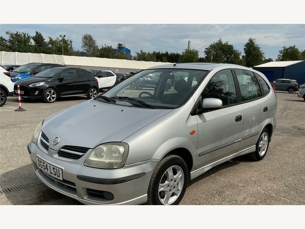 Nissan Almera Tino 1.8 Se Silver #3