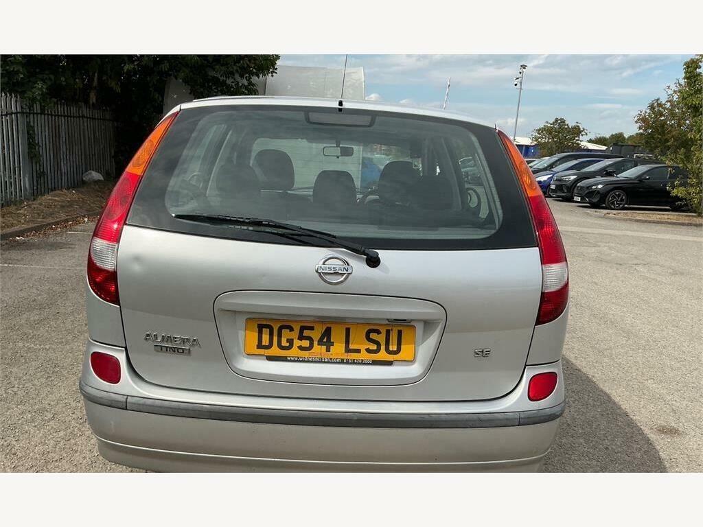 Nissan Almera Tino 1.8 Se Silver #4