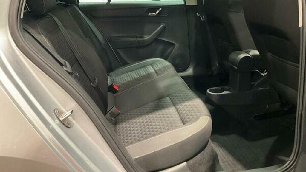 Skoda Rapid Spaceback 1.2 Tsi Se Sport Hatchback Euro White #11