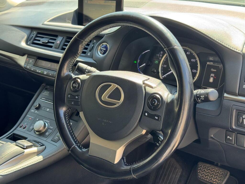Lexus CT 1.8 200H Sport Cvt Euro 6 Ss White #16