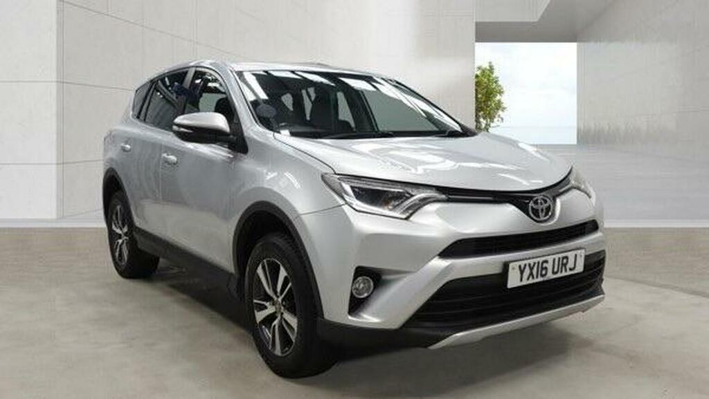 Toyota Rav 4 2.0 D-4d Business Edition Euro 6 Ss Silver