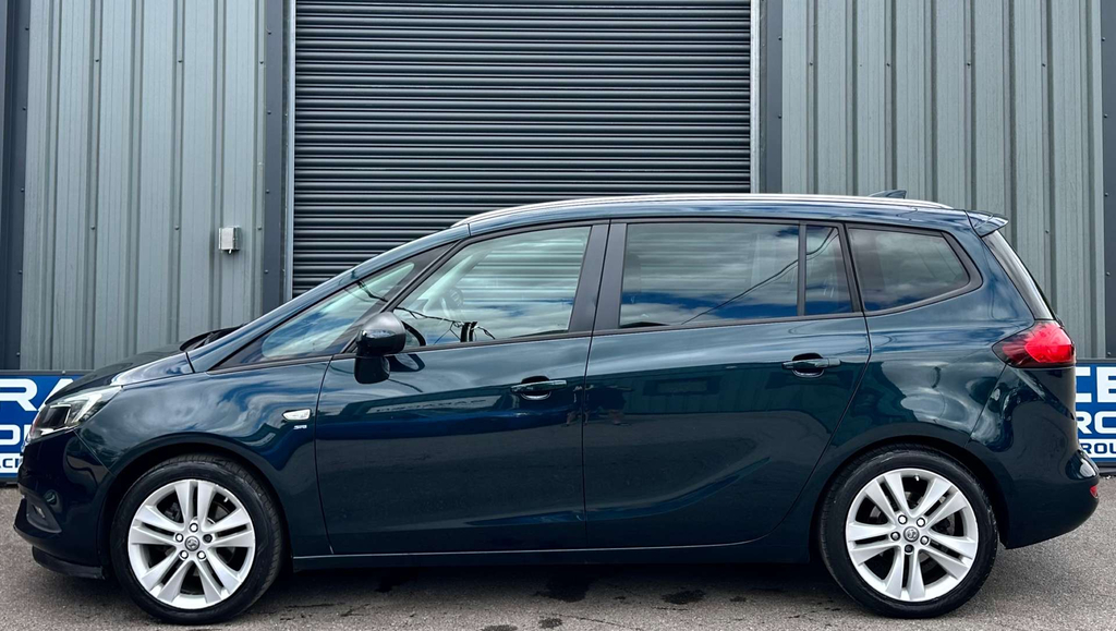 Vauxhall Zafira Tourer Sri Nav T #5
