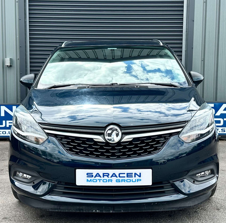 Vauxhall Zafira Tourer Sri Nav T #2