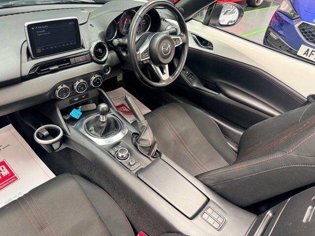 Mazda MX-5 2.0 Skyactiv-g Se-l Nav Euro 6 White