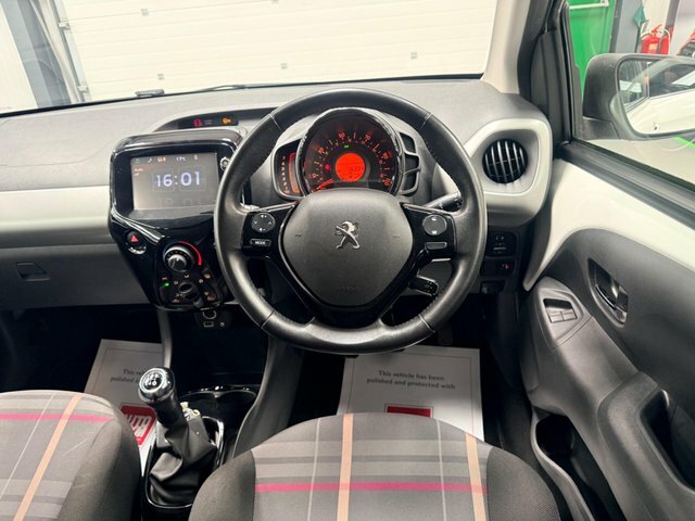 Peugeot 108 1.0 Active Hatchback Black #9