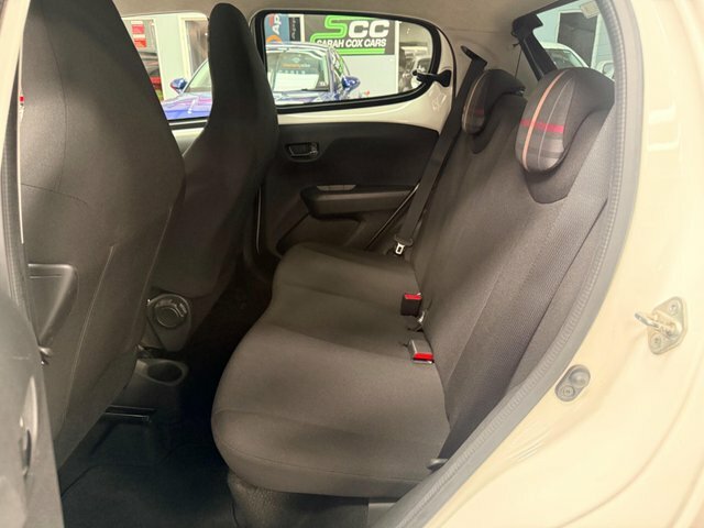 Peugeot 108 1.0 Active Hatchback Black #11