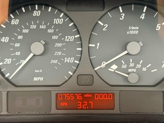 BMW 3 Series 2.0 318I Se Euro Silver #23