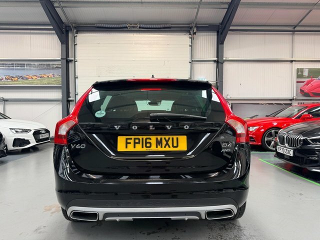 Volvo V60 Cross Country D4 Lux Nav Winter Pack Front And Rear White #16