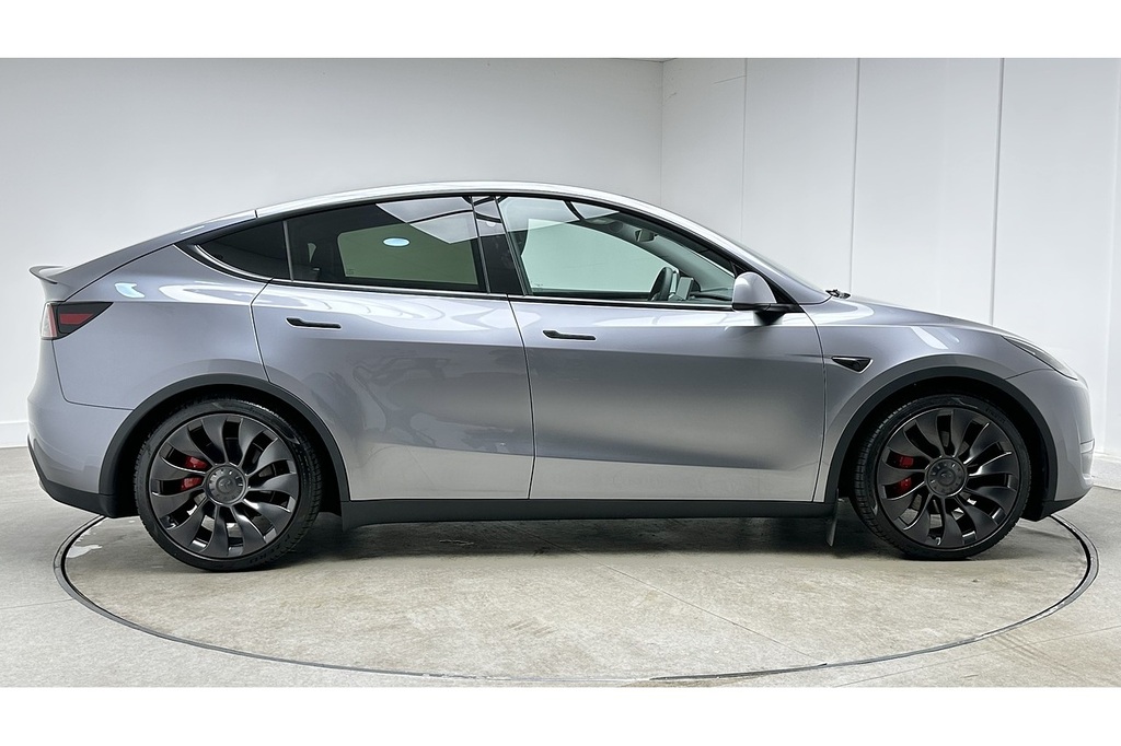 Tesla Model Y Performance Grey #4