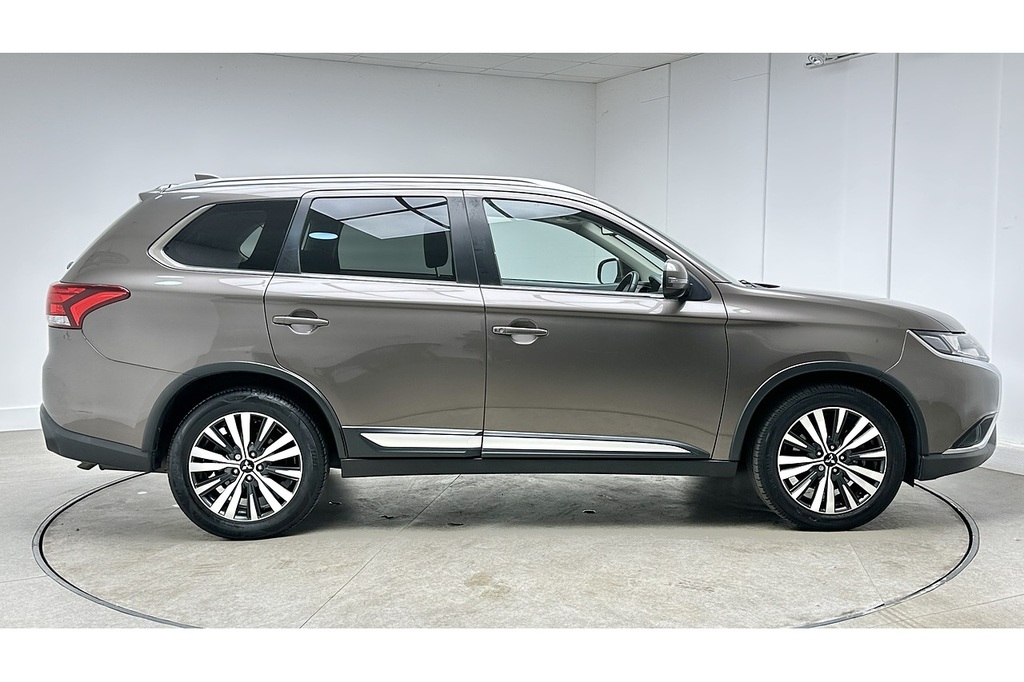 Mitsubishi Outlander Juro Brown #4