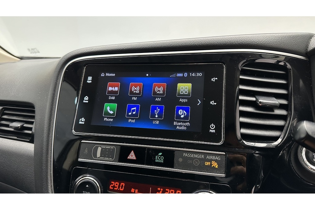 Mitsubishi Outlander Outlander 4 Cvt White #33
