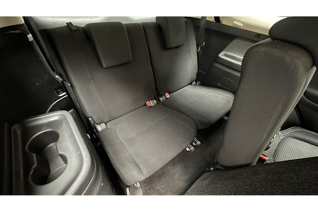 Mitsubishi Outlander Outlander 4 Cvt White #21