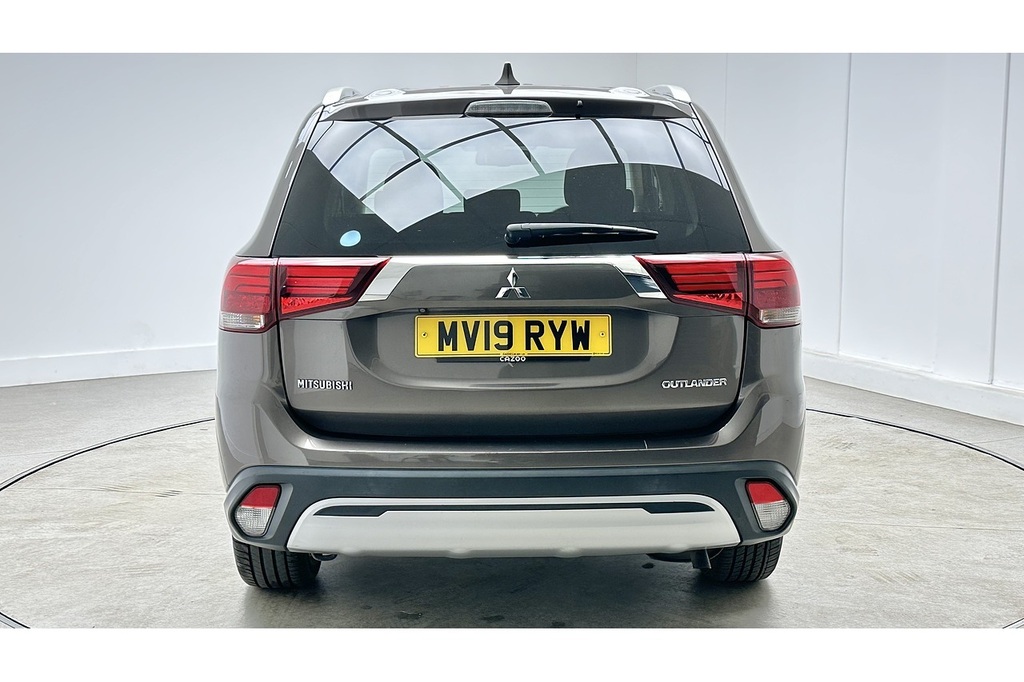 Mitsubishi Outlander Outlander 4 Cvt White #9