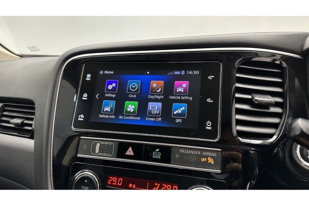 Mitsubishi Outlander Outlander 4 Cvt White #34