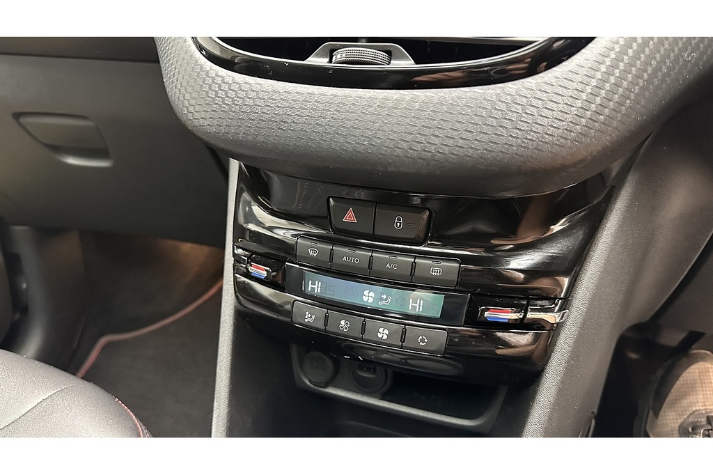 Peugeot 2008 1.2L Allure Black #38