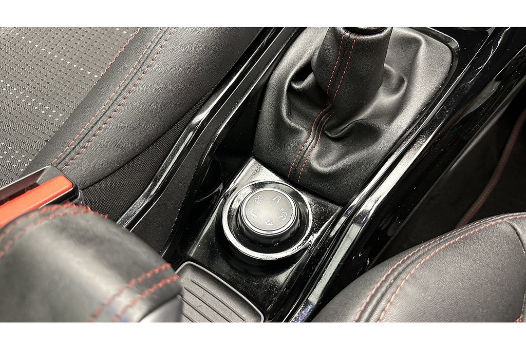Peugeot 2008 1.2L Allure Black #39