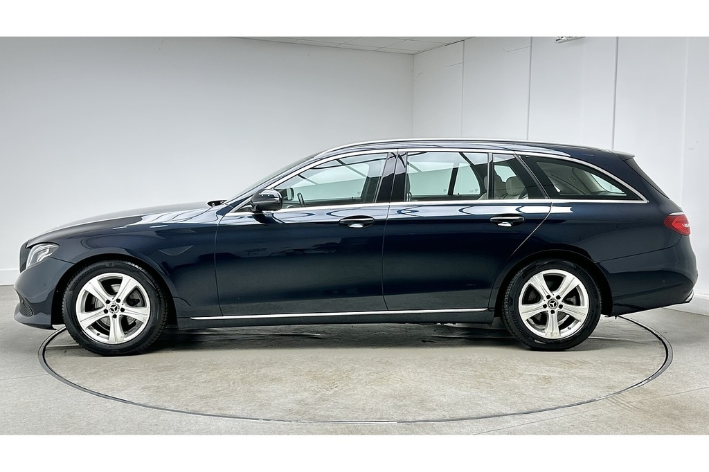 Mercedes-Benz E Class E200d Se Green #6