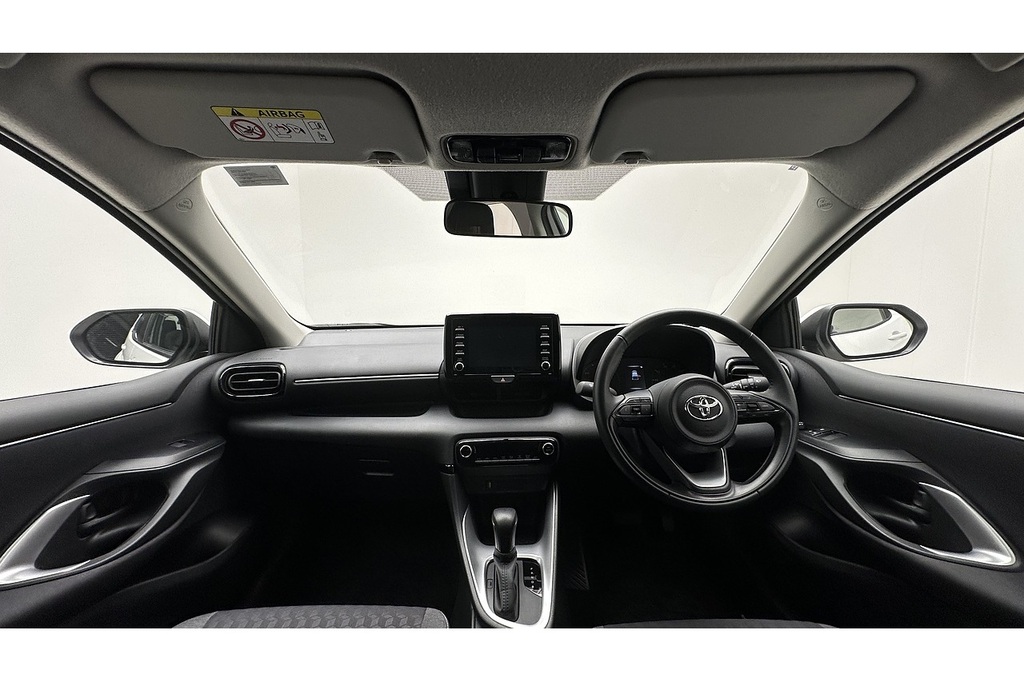 Toyota Yaris Vvt-h Icon White #2
