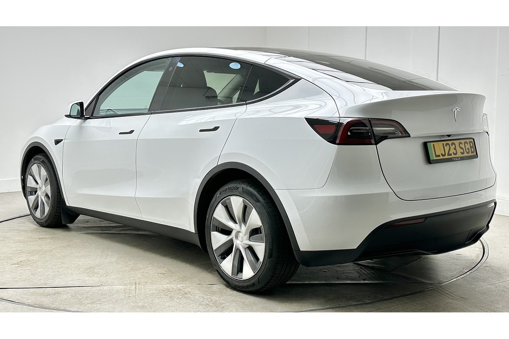 Tesla Model Y Suv White #5