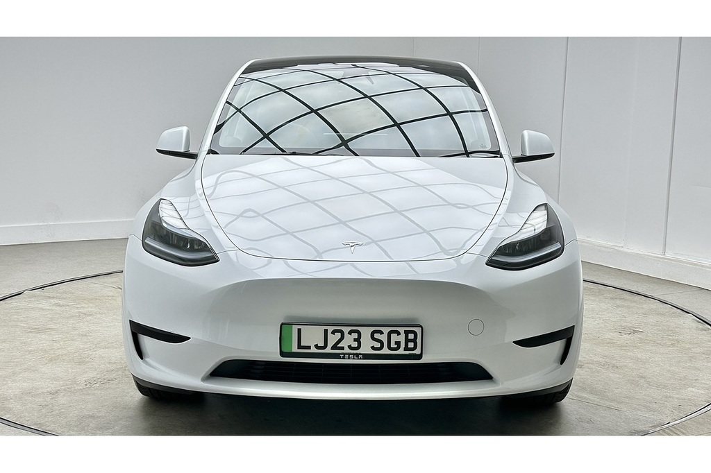 Tesla Model Y Suv White #3