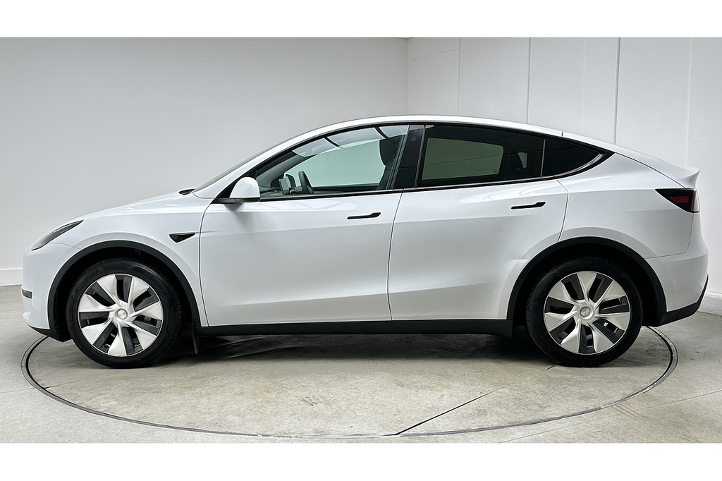 Tesla Model Y Suv White #6