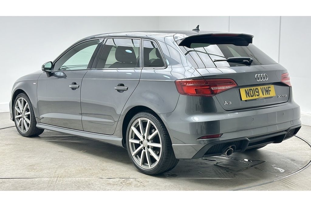 Audi A3 Tfsi Black Edition Grey #5