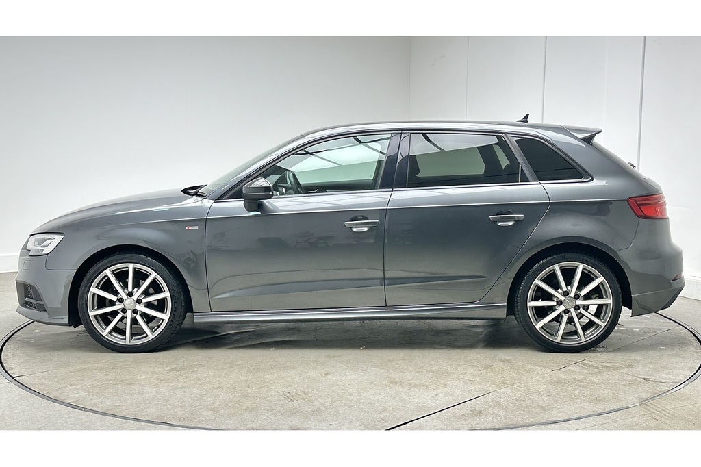 Audi A3 Tfsi Black Edition Grey #6