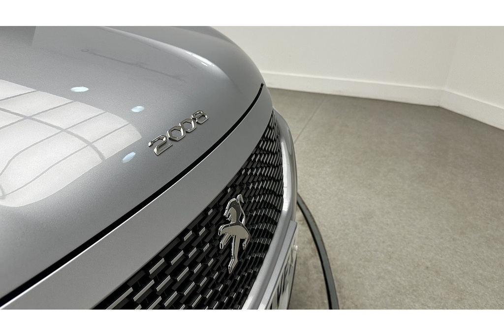 Peugeot e-2008 50Kwh Allure Premium Suv 136 Ps Grey #16