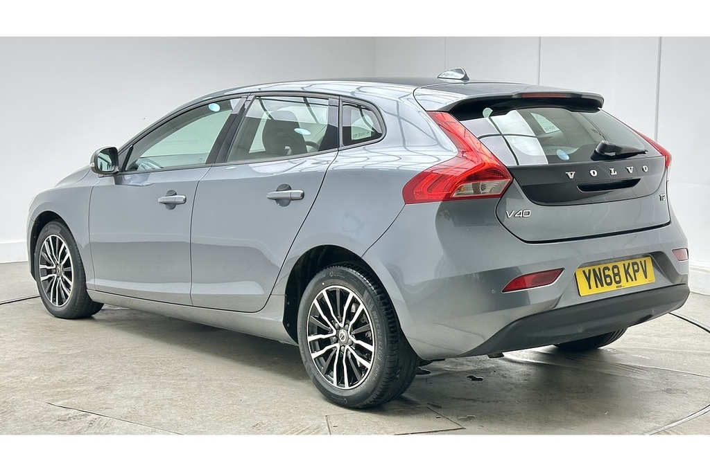 Volvo V40 T2 Momentum Grey #5