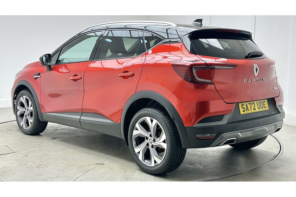 Renault Captur Mhev Rs Line Red #5