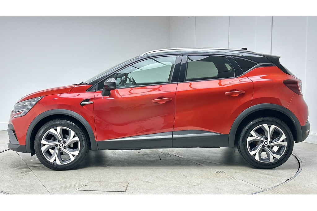 Renault Captur Mhev Rs Line Red #6